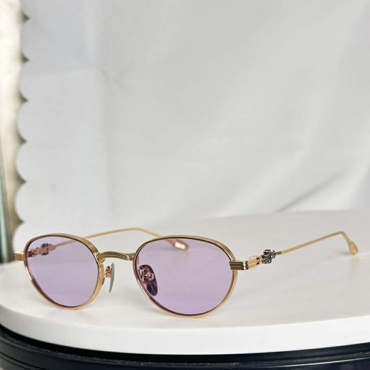 Picture of Chrome Hearts Sunglasses _SKUfw76014616fw